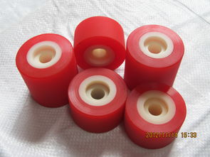 供應(yīng)優(yōu)質(zhì)玻璃機(jī)械紅色靠輪及其他膠輥產(chǎn)品——廠價(jià)直銷，交貨迅速